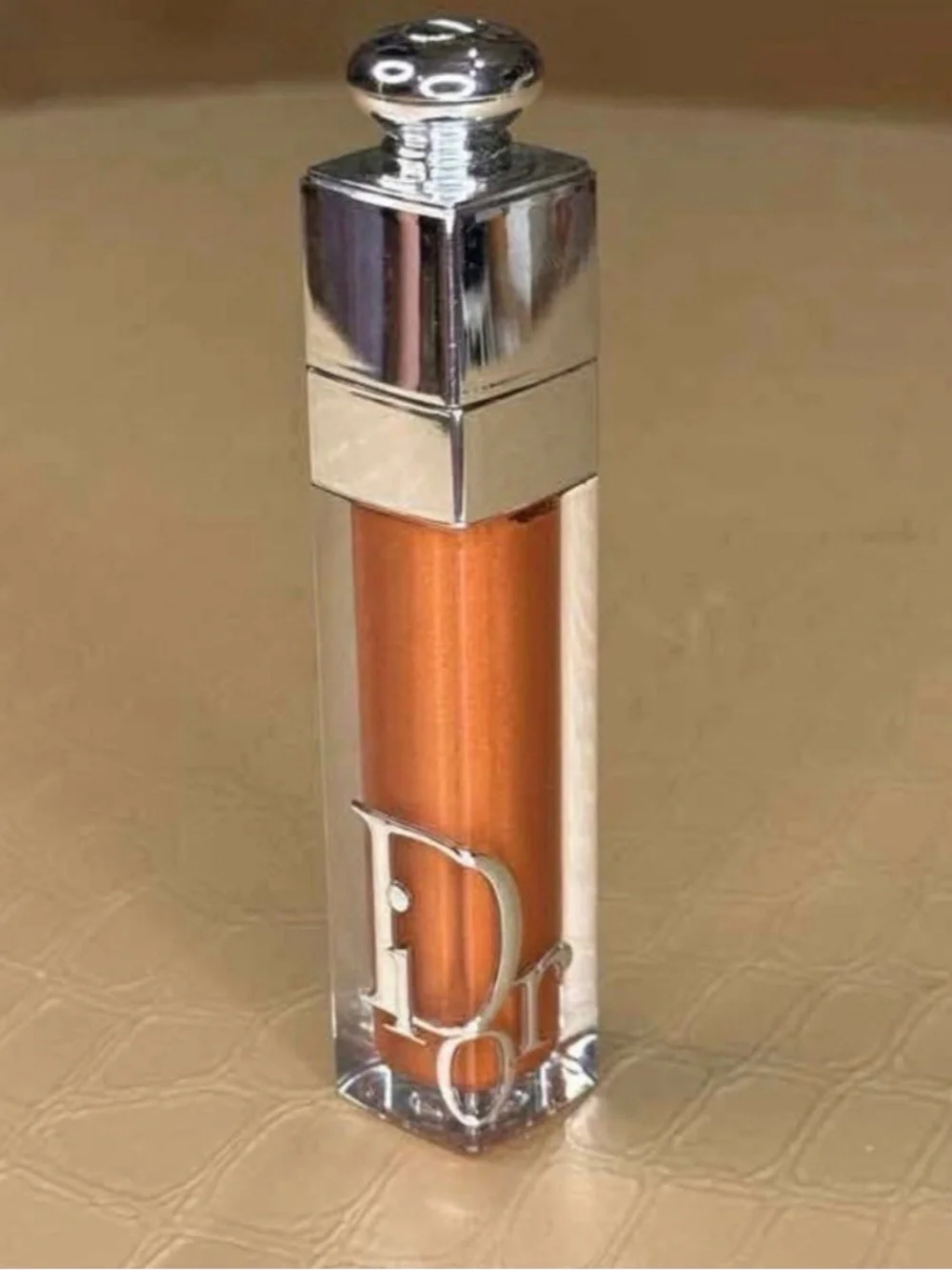 Dior Addict Lip Maximizer Plumping Lip Gloss- Bronzed Glow